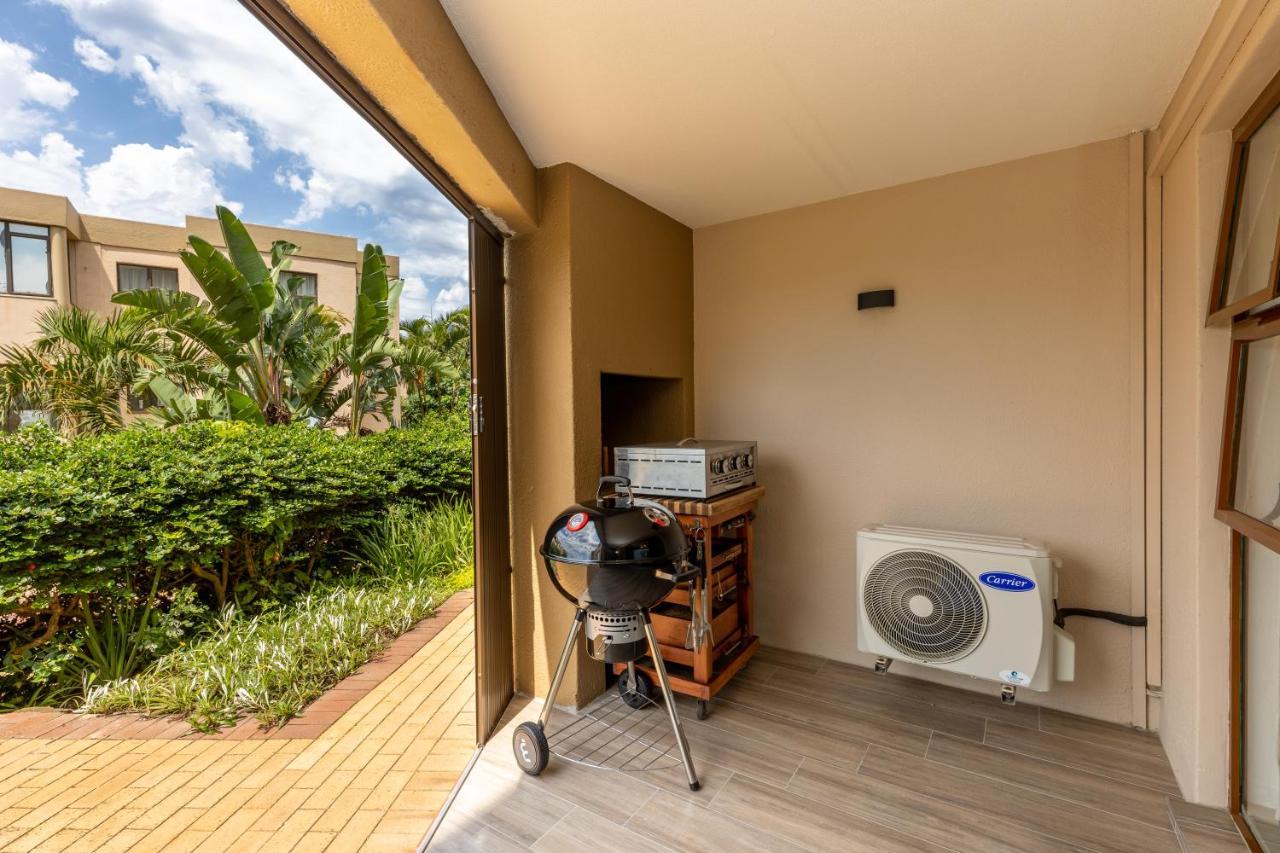 67 The Shades - Luxury Apartment In Umhlanga - Airconditioning Throughout And Inverter Durban Kültér fotó
